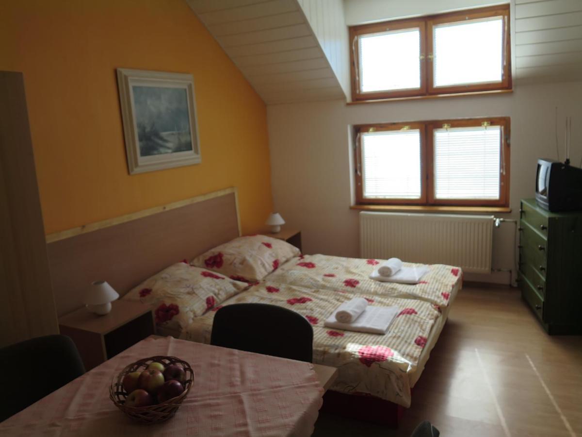 Villa Vraji Hrabusice Luaran gambar
